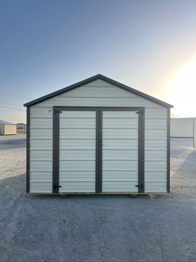 Discover the Derksen 8x12 Playhouse with Buttercup siding and